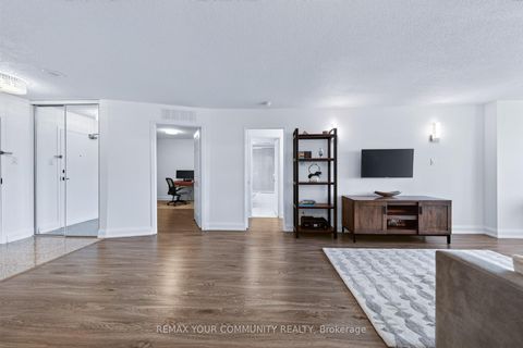 Photo 17 at 1011 - 8501 Bayview Avenue, Doncrest, Richmond Hill