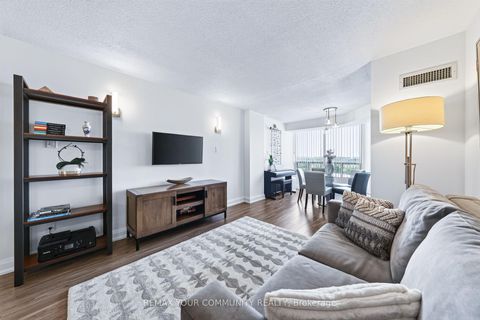 Photo 19 at 1011 - 8501 Bayview Avenue, Doncrest, Richmond Hill