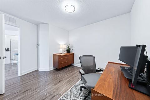 Photo 32 at 1011 - 8501 Bayview Avenue, Doncrest, Richmond Hill