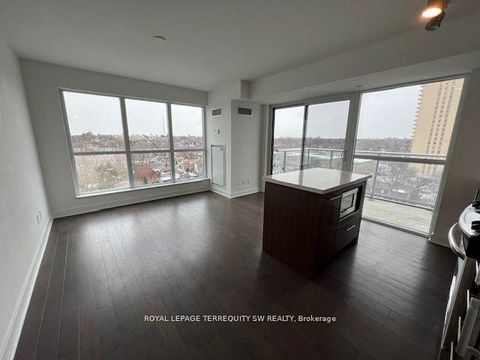 Photo 5 at 902 - 58 Orchard View Boulevard, Eglinton, Toronto
