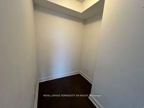 Photo 11 at 902 - 58 Orchard View Boulevard, Eglinton, Toronto