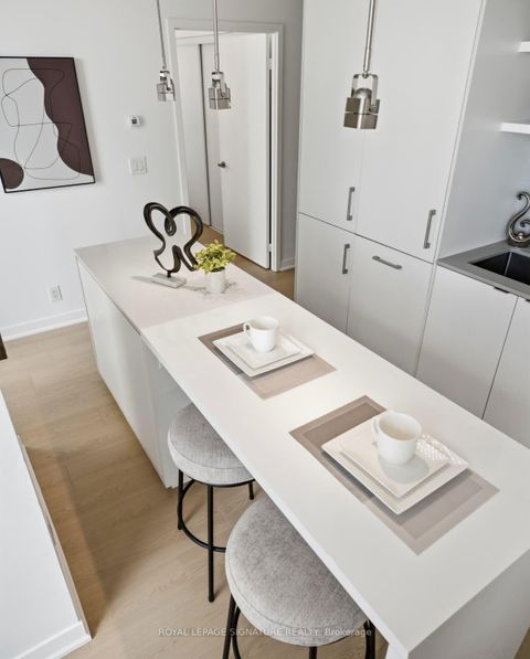 Photo 2 at 1710 - 88 Harbour Street, Waterfront Communities C1, Toronto