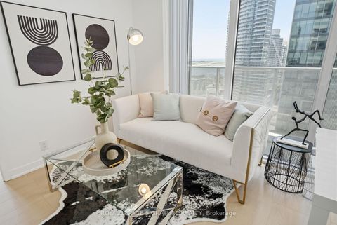 Photo 9 at 1710 - 88 Harbour Street, Waterfront Communities C1, Toronto