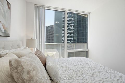 Photo 20 at 1710 - 88 Harbour Street, Waterfront Communities C1, Toronto