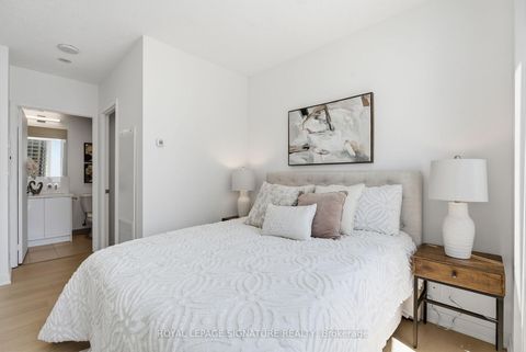 Photo 21 at 1710 - 88 Harbour Street, Waterfront Communities C1, Toronto