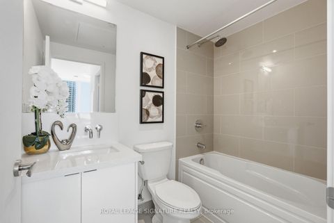 Photo 24 at 1710 - 88 Harbour Street, Waterfront Communities C1, Toronto