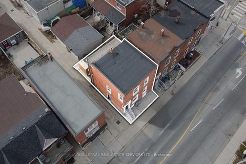 Photo 0 at 740 Lansdowne Avenue, Junction, Toronto