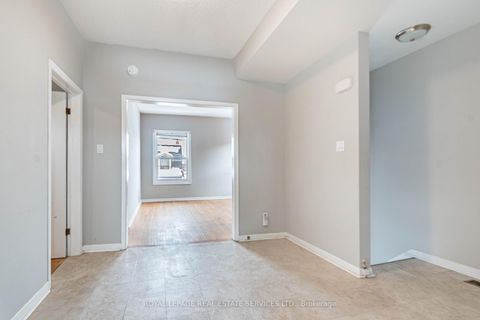 Photo 7 at 740 Lansdowne Avenue, Junction, Toronto