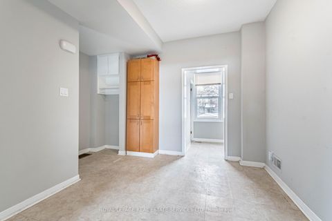 Photo 8 at 740 Lansdowne Avenue, Junction, Toronto