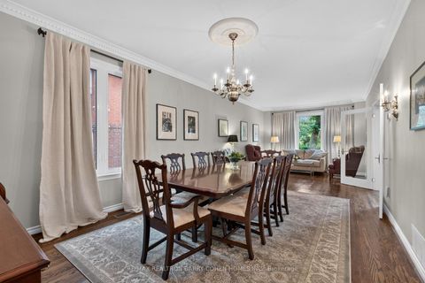 Photo 6 at 110 Upper Canada Drive, Windfields, Toronto