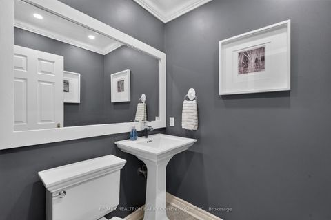 Photo 15 at 110 Upper Canada Drive, Windfields, Toronto