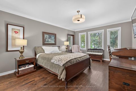 Photo 22 at 110 Upper Canada Drive, Windfields, Toronto