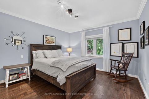 Photo 28 at 110 Upper Canada Drive, Windfields, Toronto