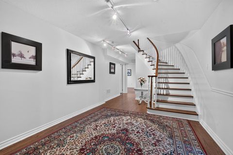 Photo 29 at 110 Upper Canada Drive, Windfields, Toronto