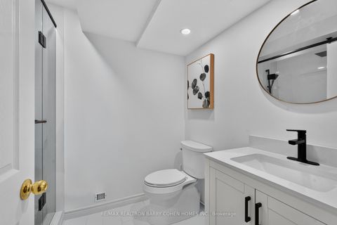 Photo 32 at 110 Upper Canada Drive, Windfields, Toronto