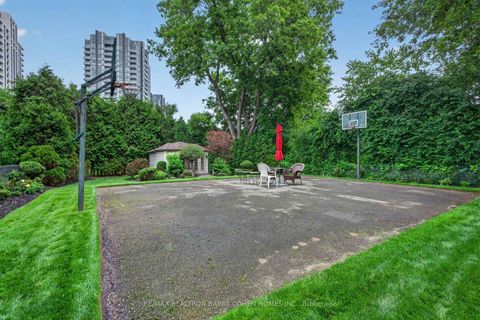 Photo 35 at 110 Upper Canada Drive, Windfields, Toronto
