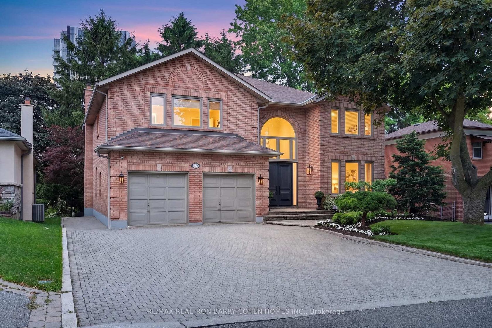 110 Upper Canada Drive, Windfields, Toronto 