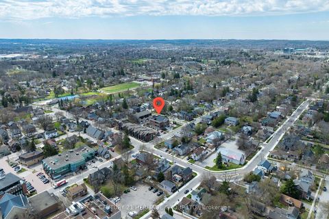 Photo 29 at 304 - 400 Park Avenue, Central Newmarket, Newmarket