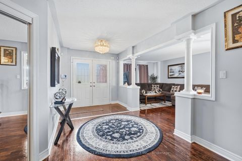 Photo 8 at 4 IMPERIAL CROWN Lane, Shore, Barrie