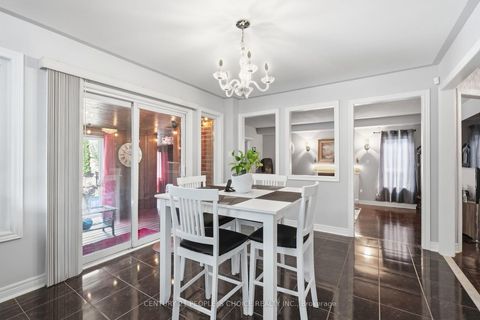 Photo 17 at 4 IMPERIAL CROWN Lane, Shore, Barrie