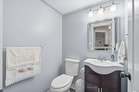 Photo 22 at 4 IMPERIAL CROWN Lane, Shore, Barrie