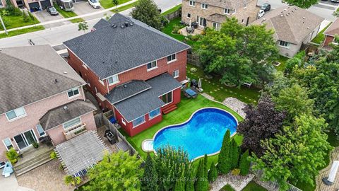Photo 49 at 4 IMPERIAL CROWN Lane, Shore, Barrie