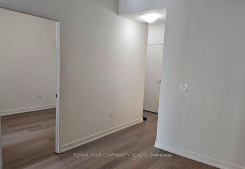 Photo 4 at 307 - 859 The Queensway, Queensway, Toronto