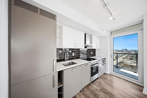 Photo 6 at 2010 - 125 Redpath Avenue, Mount Pleasant West, Toronto