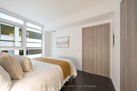 Photo 20 at 710 - 38 Widmer Street, Waterfront Communities C1, Toronto