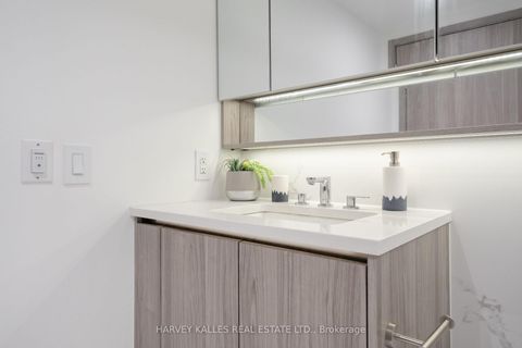 Photo 23 at 710 - 38 Widmer Street, Waterfront Communities C1, Toronto
