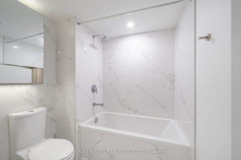 Photo 24 at 710 - 38 Widmer Street, Waterfront Communities C1, Toronto
