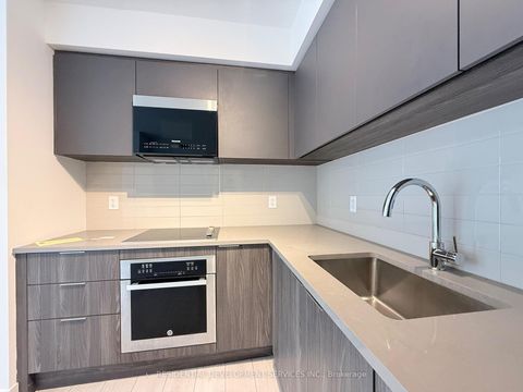 Photo 8 at 321 - 2033 Kennedy Road, Malvern West, Toronto