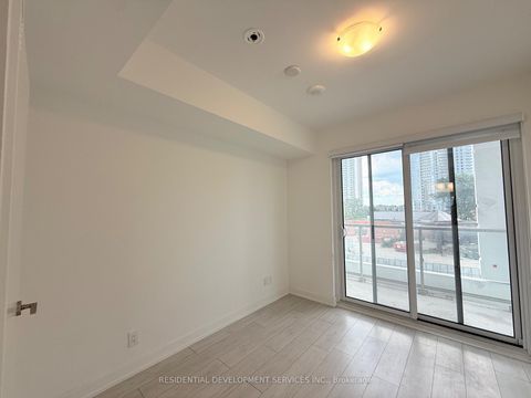 Photo 9 at 321 - 2033 Kennedy Road, Malvern West, Toronto