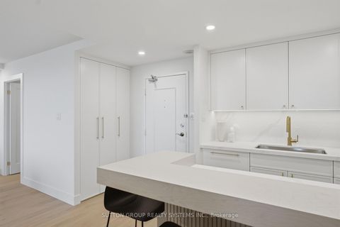 Photo 18 at 1504 - 812 Burnhamthorpe Road, Markland Wood, Toronto