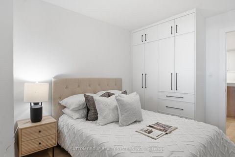 Photo 29 at 1504 - 812 Burnhamthorpe Road, Markland Wood, Toronto