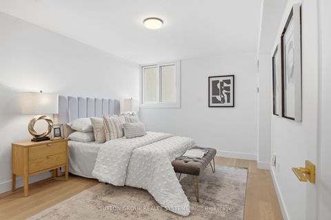 Photo 30 at 1504 - 812 Burnhamthorpe Road, Markland Wood, Toronto
