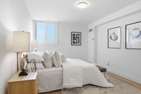 Photo 31 at 1504 - 812 Burnhamthorpe Road, Markland Wood, Toronto