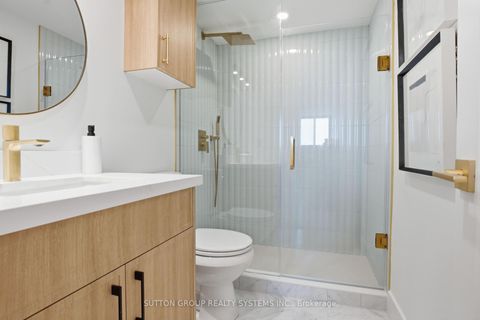 Photo 34 at 1504 - 812 Burnhamthorpe Road, Markland Wood, Toronto