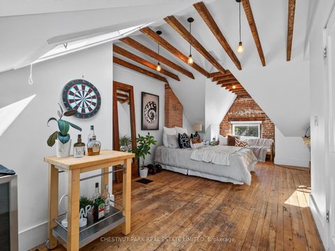 Photo 27 at 28 Robinson Street, Bellwoods, Toronto