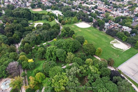 Photo 38 at 28 Robinson Street, Bellwoods, Toronto