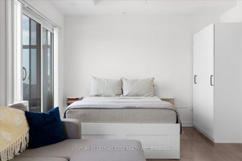 Photo 9 at 613 - 5131 Sheppard Avenue E, Malvern, Toronto