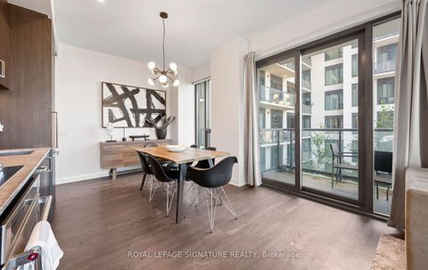 Photo 9 at 526 - 280 Howland Avenue, Annex, Toronto