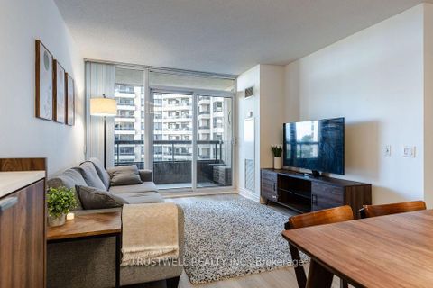 Photo 12 at 708 - 5 Northtown Way, Willowdale East, Toronto