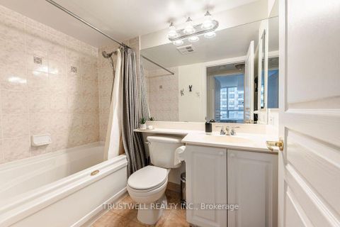 Photo 17 at 708 - 5 Northtown Way, Willowdale East, Toronto