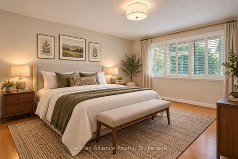 Photo 23 at 410 The Kingsway, Rosethorn, Toronto