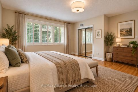 Photo 24 at 410 The Kingsway, Rosethorn, Toronto