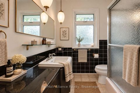 Photo 25 at 410 The Kingsway, Rosethorn, Toronto