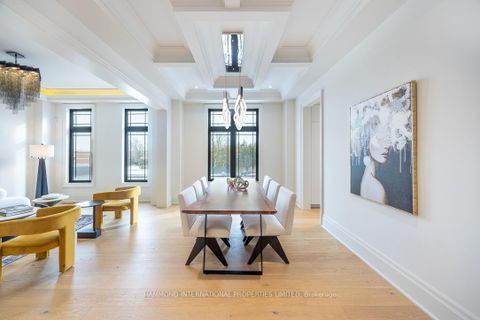 Photo 4 at 58 Fanning Mills Circle, Patterson, Vaughan