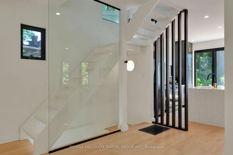 Photo 12 at 255 Blythwood Road, Mount Pleasant East, Toronto