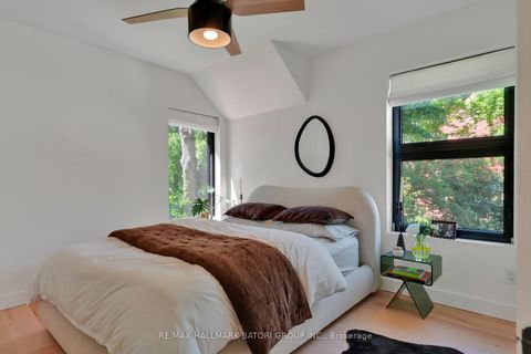 Photo 13 at 255 Blythwood Road, Mount Pleasant East, Toronto